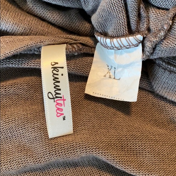 Skinnytees Long Cardigan. - Picture 4 of 4